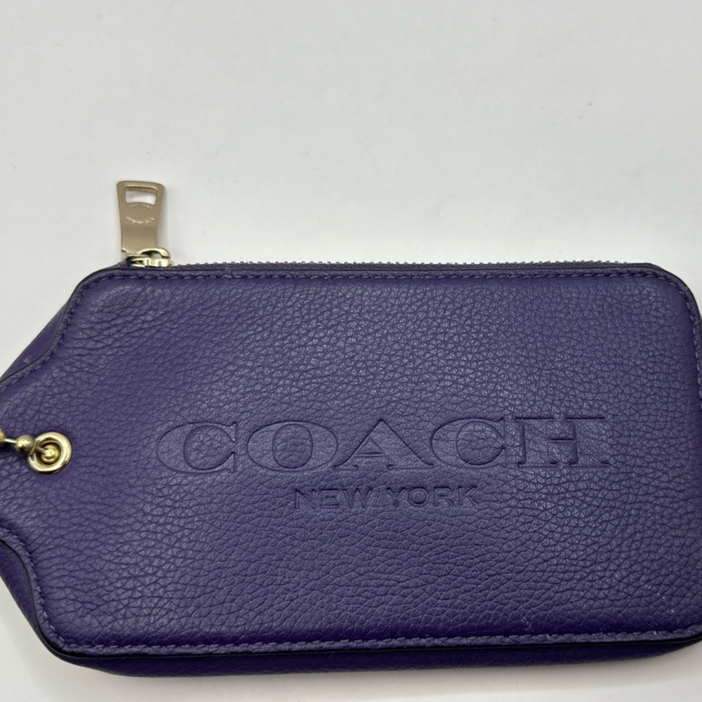 Coach New York Purple Leather Wristlet Pouch - Picture 2 of 14